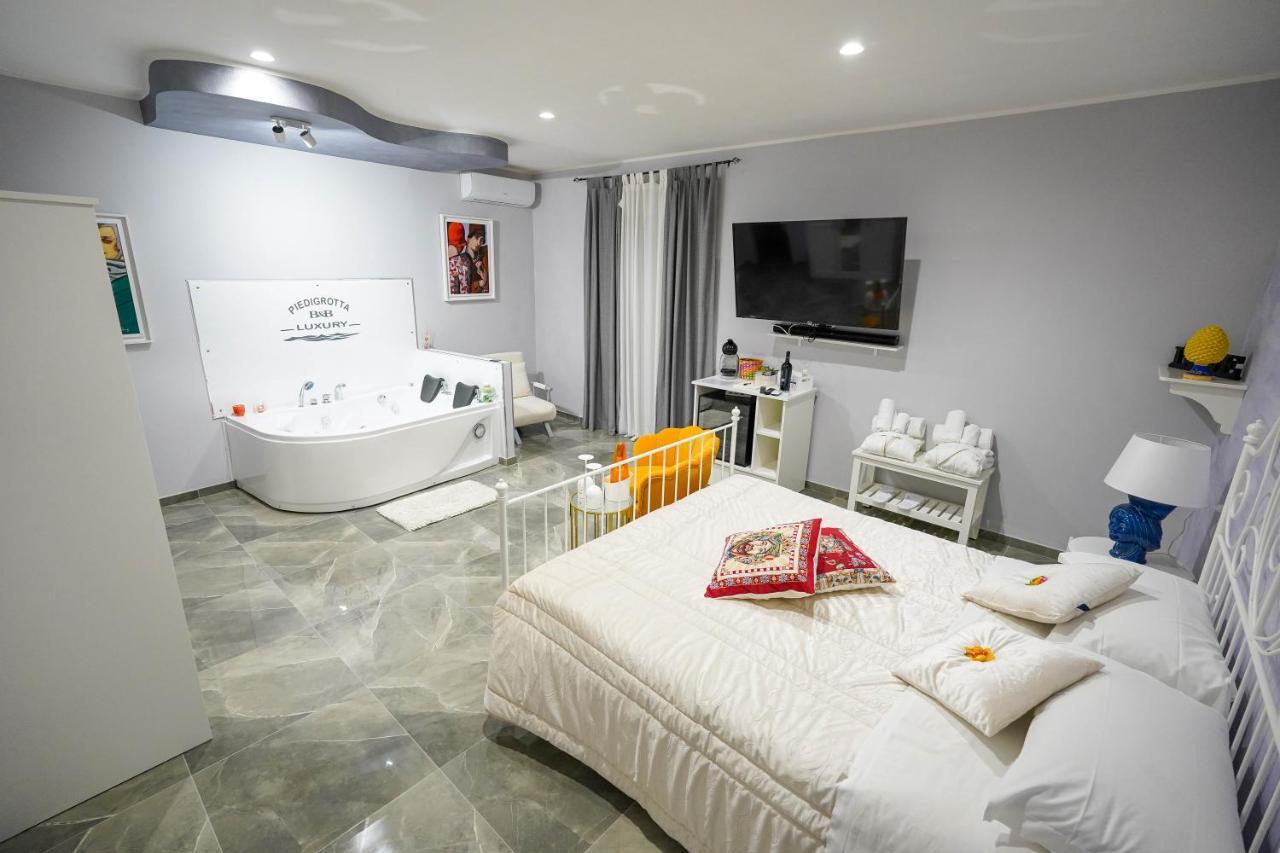 Piedigrotta Magique Luxury Bed and Breakfast Pizzo  Eksteriør billede