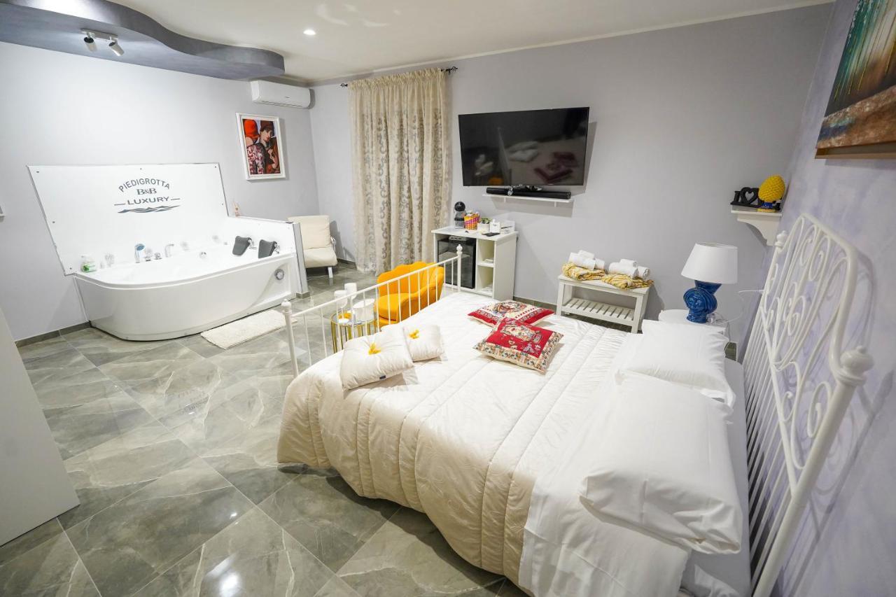 Piedigrotta Magique Luxury Bed and Breakfast Pizzo  Eksteriør billede