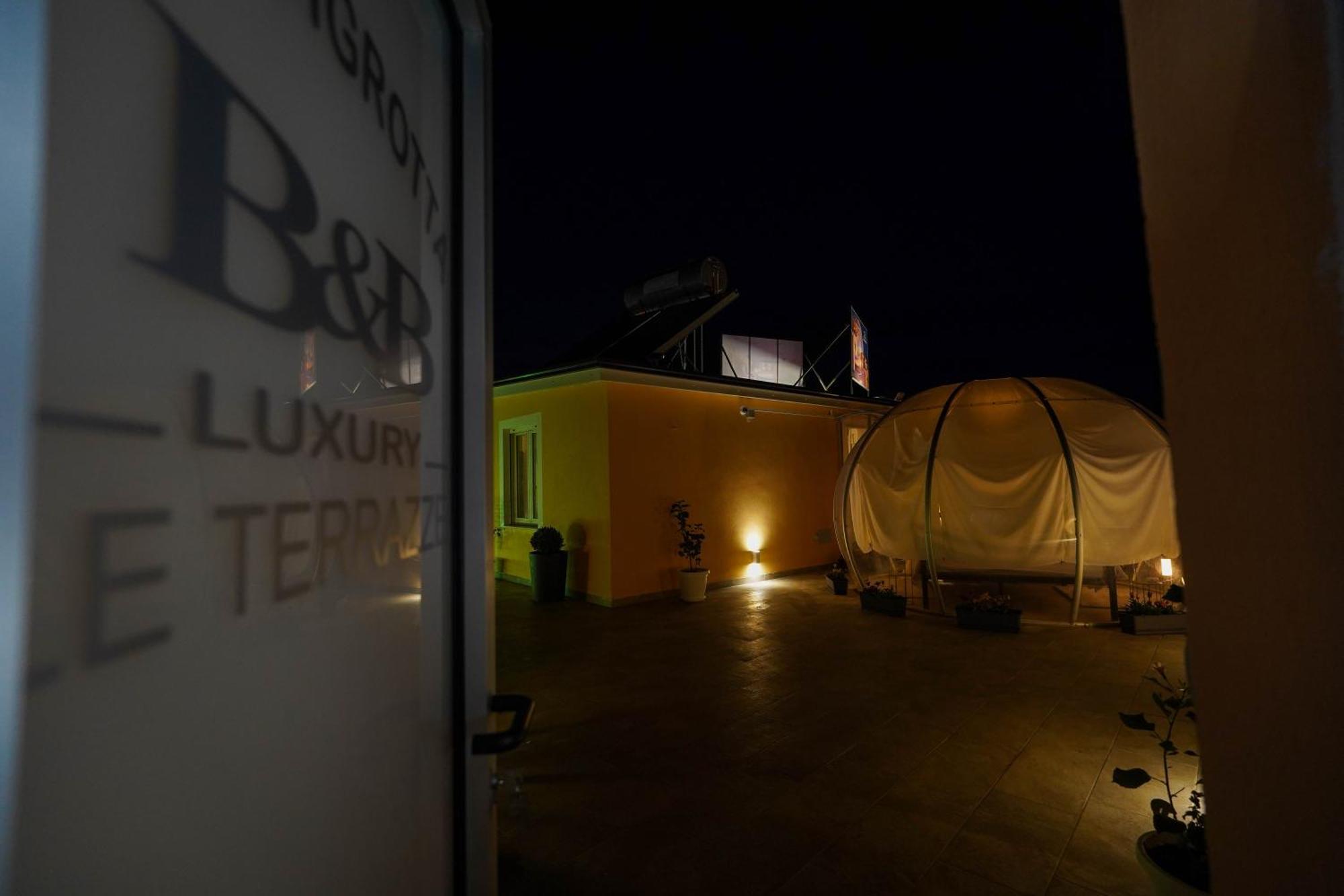 Piedigrotta Magique Luxury Bed and Breakfast Pizzo  Eksteriør billede